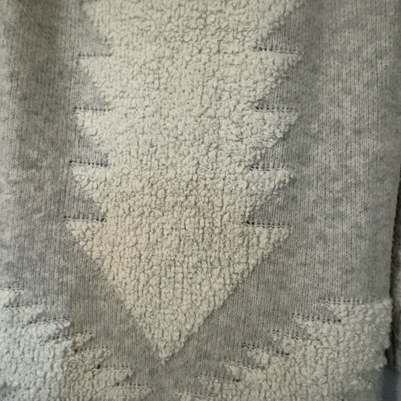 One Grey Day Heather Gray Long Cardigan with Shawl Collar and Geometric Pattern - Picture 14 of 15